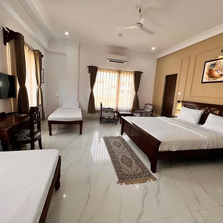 Revaas Lake View Boutique Stay Udaipur Extérieur photo
