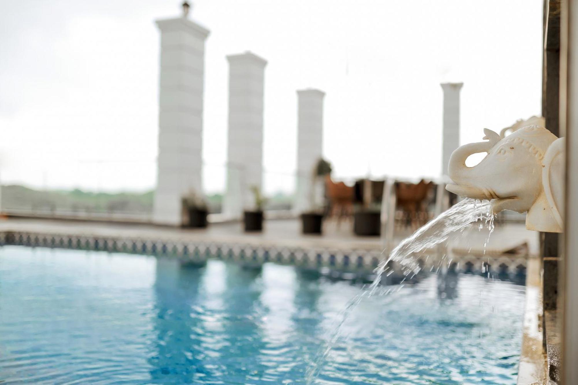 Revaas Lake View Boutique Stay Udaipur Extérieur photo