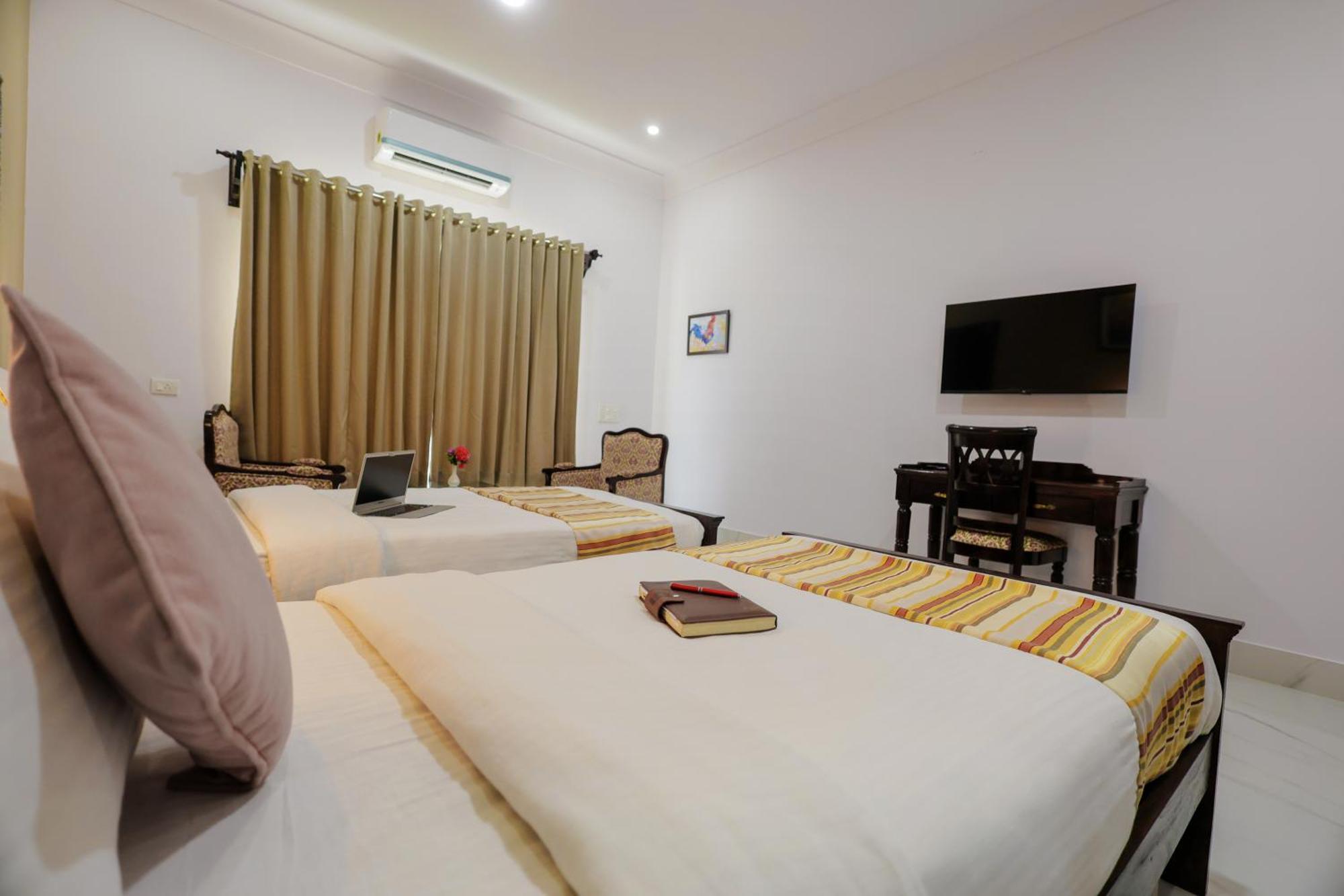 Revaas Lake View Boutique Stay Udaipur Extérieur photo