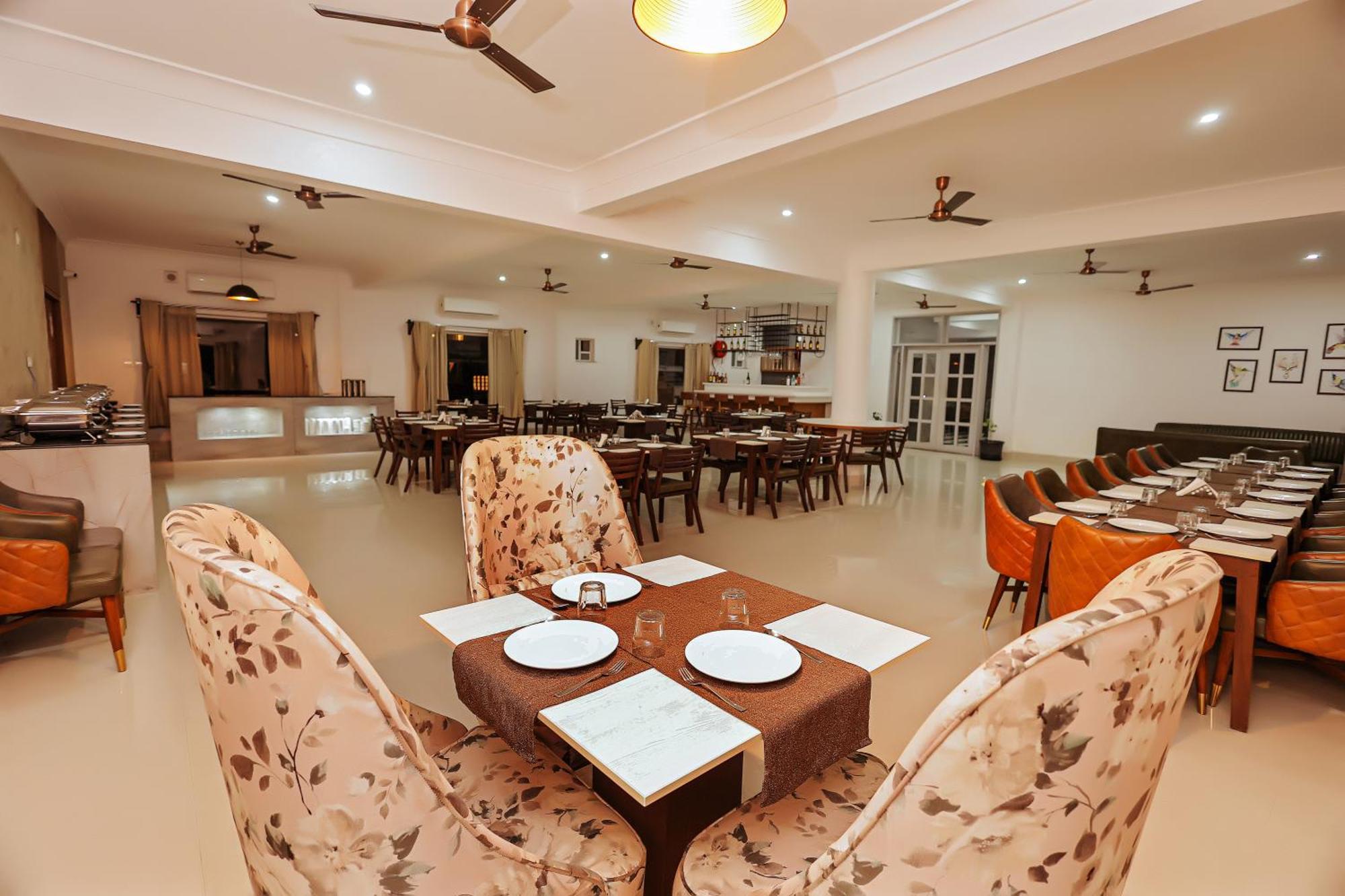 Revaas Lake View Boutique Stay Udaipur Extérieur photo